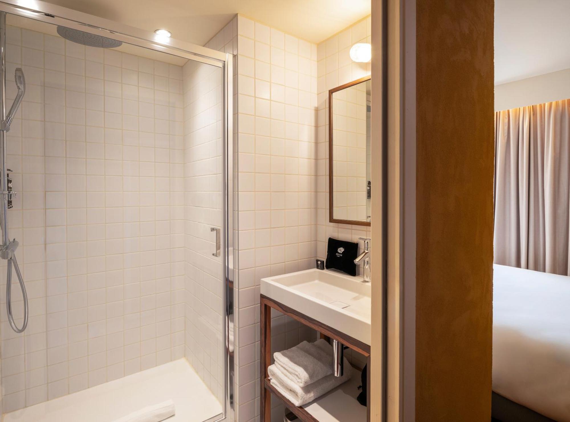 Kopster Hotel Paris Porte De Versailles Kültér fotó